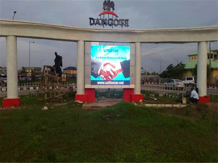 Bannaanka P6 Labada Dhinac ee LED-ka gidaarka Fiidiyowga ee loogu talagalay xayeysiinta Nigeria